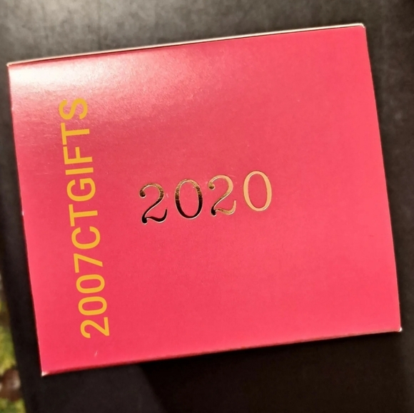 BNIB 2020 DISNEY Star Wars Hallmark Keepsake THE MANDALORIAN Christmas Ornament. - Picture 6 of 7